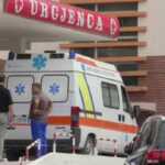17-vjeçari vdes pas plagosjes në Kamzë – ‘Arma u shkrep aksidentalisht brenda banesës’, shokët fillimisht tentuan të fshehin të vërtetën