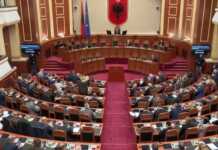 Kuvendi në një nga seancat më të ngarkuara të vitit: Interpelanca, paketa fiskale 2026 dhe zgjedhja e Avokatit të Popullit në qendër të debatit