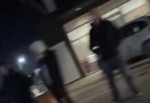 Aksident në Sukth: Citroeni përfundon brenda një lokali, tre të plagosur