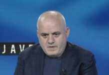 Artan Hoxha: “Nëse Rama nuk shkon vetë, agjentët e BKH mund ta thërrasin në zyrë për 21 Janarin”