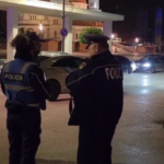 “I kishte vjedhur shtëpinë dy vite më parë” – konflikti i vjetër çon në plagosjen me thikë në Korçë