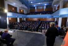 Berisha në Kamëz: Denoncime për ish-zv/drejtorin e AKSHI-t, akuza për miliona të regjistruara në emër të nënës