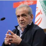 Presidenti iranian: “Nuk do të përulemi ndaj presionit të fuqive botërore”