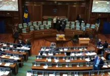Kosova: Seanca për zgjedhjen e presidentit dështoi për mungesë kuorumi