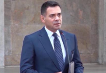 Ahmetaj akuzon Ramën: “Po shkel prezumimin e pafajësisë dhe po ushtron presion ndaj drejtësisë”