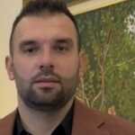 “PD në Vlorë ka nevojë për bashkim” – Darling Banushaj shpall kandidaturën për kryetar të degës