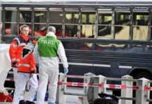 Dy persona vrarë në një bar pranë aeroportit të Frankfurtit, autori në arrati