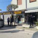 Tentativë grabitjeje në Pogradec: Autorët thyejnë argjendarinë, largohen kur panë policisë