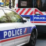 Francë/ Babai mban të mbyllur djalin 9-vjeçar në furgon për më shumë se një vit, fëmija shpëtohet në gjendje të rëndë