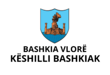 Këshilli Bashkiak i Vlorës mblidhet më 20 prill, në fokus buxheti, tarifat e plazheve dhe shërbimet publike