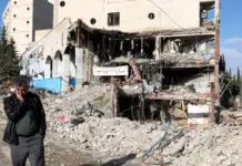 Irani kërkon 270 miliardë dollarë kompensim dhe kërcënon me masa në Ngushticën e Hormuzit