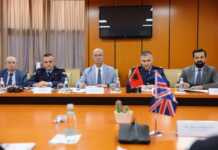 “Goditet emigracioni i paligjshëm” – Shqipëria dhe Britania forcojnë task-forcën e përbashkët
