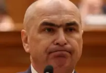 Rumania në krizë politike: negociata të gjata për qeverinë e re pas mocionit të mosbesimit