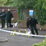 “Kalimtarët i shpëtuan jetën”, sulm brutal me thikë në Belfast, viktima në gjendje të rëndë