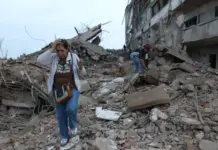 “Shpresojmë të shpëtojmë sa më shumë njerëz të gjallë”/ Bilanci tragjik në Venezuelë thellohet, mbi 235 viktima dhe mijëra të zhdukur pas dy tërmeteve shkatërruese