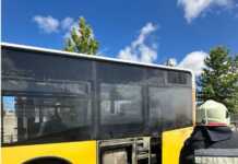 “U përfshi nga flakët në ecje”, momentet e frikshme në autobusin Durrës–Spitallë, dyshohet defekt në motor