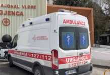 Po kalonte në vijat e bardha, makina e Policisë Bashkiake përplas 13-vjeçarin në Vlorë