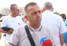 “Të rinjtë na kanë hequr frikën”, protestuesi shpërthen ndaj Ramës: “Na quan korba e sorra, qeveria e tij është një çetë hajdutësh”