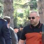 Shpallet në kërkim ish-polici Uljan Shpataraku, akuzohet se kërcënoi punonjësit e një hoteli në Dhërmi