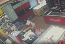 Theu “Arrestin në shtëpi” dhe grabiti 5 biznese, 23-vjeçari vihet në pranga/ Dy operacione në Tiranë, arrestohet edhe autori i vjedhjes së varëseve