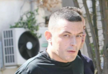 Të shtëna në një lokal plazhi në Greqi, hetohet përfshirja e shqiptarit Alket Rizai: Dyshohet se qëlloi në ajër
